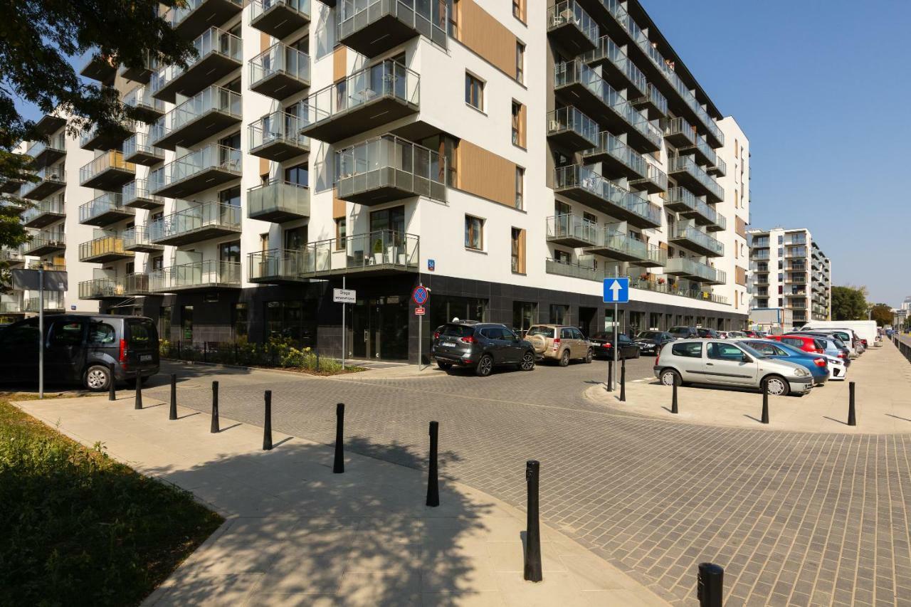 Wola Business Apartments Варшава Екстер'єр фото